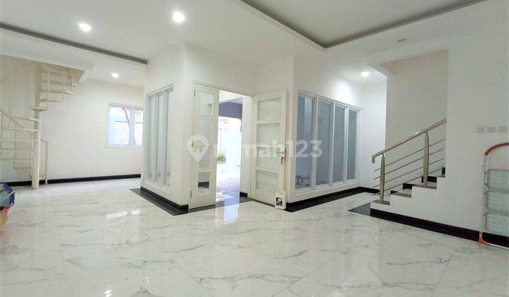 Disewakan Rumah Baru di Mampang Prapatan Jakarta Selatan 2