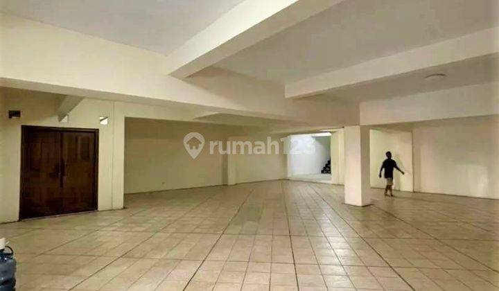 Rumah Mewah Konsep Klasik di Pondok Indah Turun Harga 2