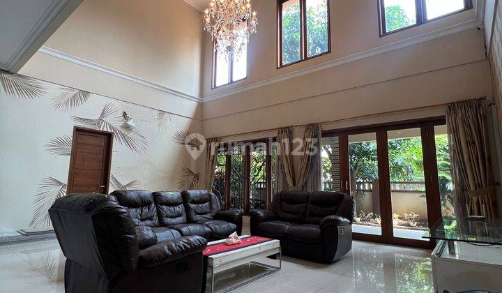 Dijual Rumah Mewah di Jakara Selatan Tipe 5 Kamar Semi Furnished 2