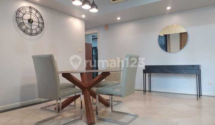 Dijual Apartemen Setiabudi Tipe 3 BR Furnished 2