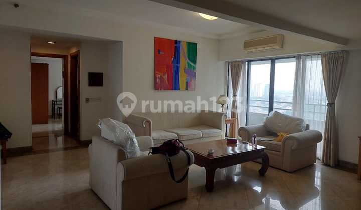 Dijual Apartemen Bonavista Tipe 3 BR Kondisi Furnished