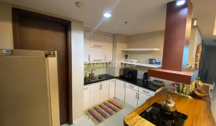 Dijual Apartemen Kemang Village Tipe 2 Kamar Kondisi Furnished  2