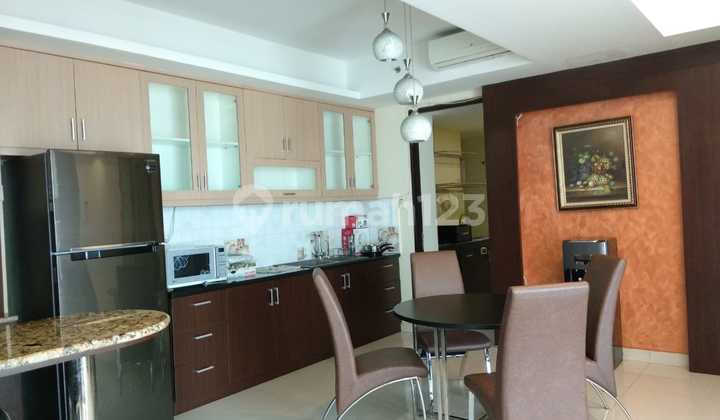 Disewakan Apartemen Kemang Village Tipe 2 Kamar Private Lift 2