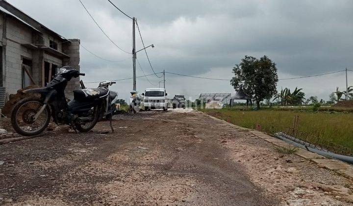 Rumah  baru dekat tol kedamean harga murah bisa diangsur 2