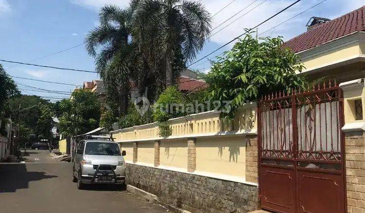 Rumah murah dan bagus keamanan 24 jam di Duren Sawit, Jaktim 1