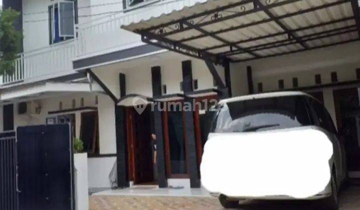 Rumah bagus siap huni di Jatiwaringin, Bekasi 1