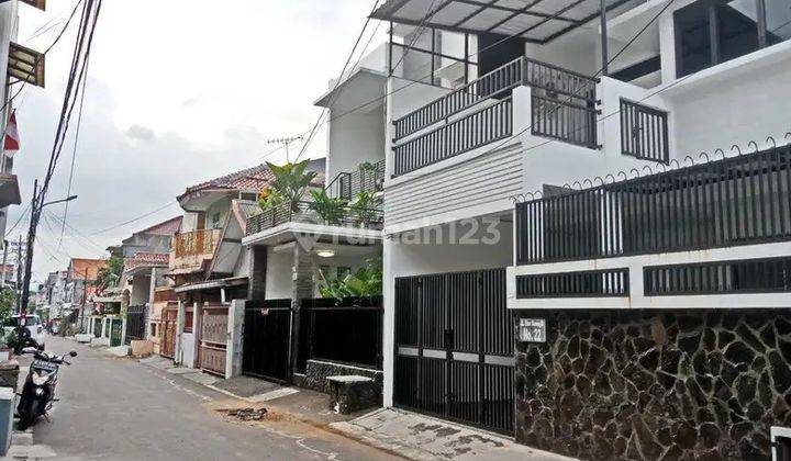 Rumah Siap Huni di JL IKAN dekat Al Azhar Rawamangun 2