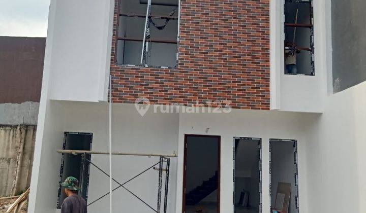 Rumah Minimalis Lantai Di Duren Sawit, Jaktim 2