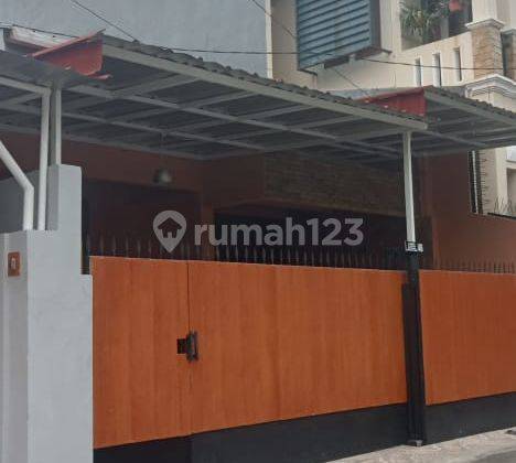 Rumah Siap Huni Lokasi Strategis di Duren Sawit 1