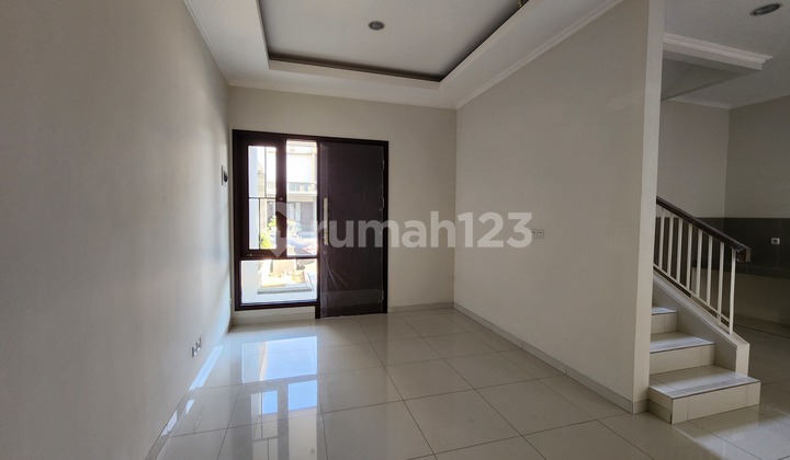 Rumah Rapih Dekat Binus Di Cluster Victoria Alam Sutera