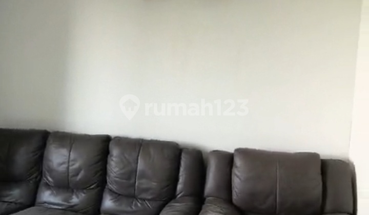 Selling at a Loss Rare 3 Bedroom 126 M2 Unit in Alam Sutera Paddington Selling at a Loss Rare 3 Bedroom 126 M2 Unit in Alam Sutera Paddington