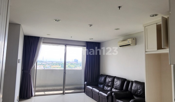 Sell at a 40% Loss!! Guaranteed Cheapest Apartment Just a Step Away from Binus and Alam Sutera Mall Sell at a 40% Loss!! Guaranteed Cheapest Apartment Just a Step Away from Binus and Alam Sutera Mall