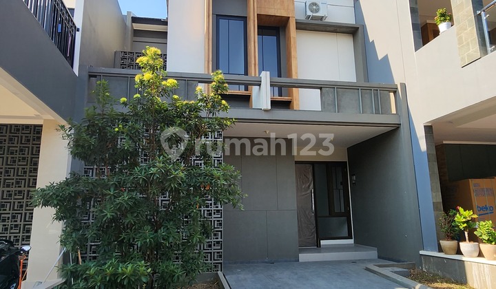 Rumah Rapih Dekat Binus Di Cluster Victoria Alam Sutera