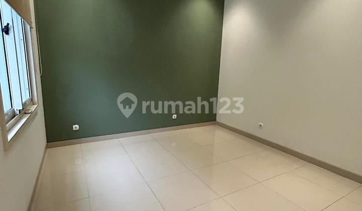 Rumah Cantik Rapih Di Kawasan Favorit Phg Gading Serpong