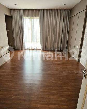 Rumah Pantai Indah Kapuk 10x23 Bgm 2,5lt SHM Furnish Bagus 2