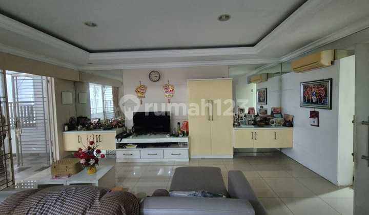 Jual MURAH Rumah PIK uk 10x18 2,5lt renov bagus semi furnish