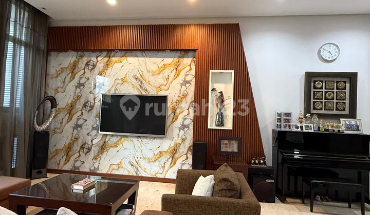 Jual Cepat! Rumah Mewah Pik 12X27 Cluster Favorite 2,5Lt Bagus