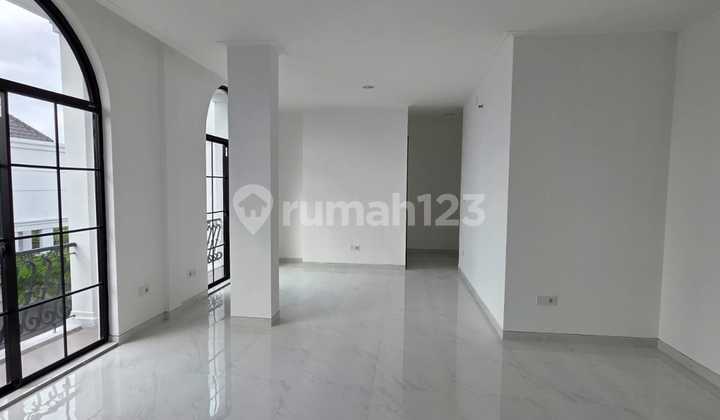 Sewa Rumah Golf Island Pik 10X17 3Lantai 4 Kamar Baru Brand New 2