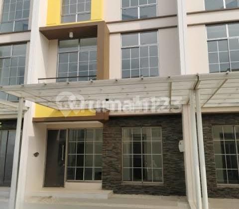 Rumah Murah di Pik 2 Type 6X10 3Lantai Harga Nego Sampai Deal!