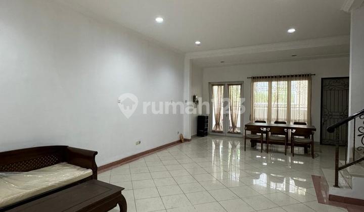 Jual Rumah Bgm Pik Uk 8X18 2,5Lantai Sudah SHM Cluster Ekslusif
