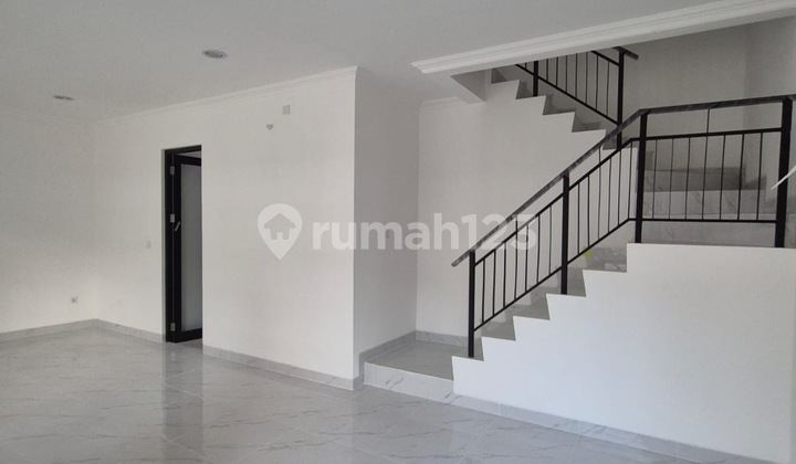 TERMURAH! Rumah PIK2 Uk8x10 Brand New Dekat Ke PIk1 dan AKSESTol 