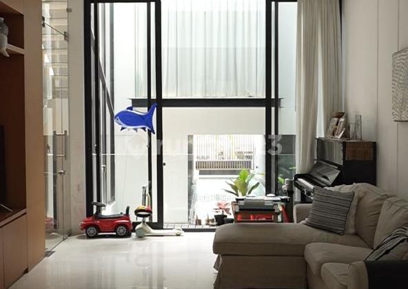 Jual Rumah Muara Karang 6X25 3Lt Ada Pool Minimalis SHM Bagus