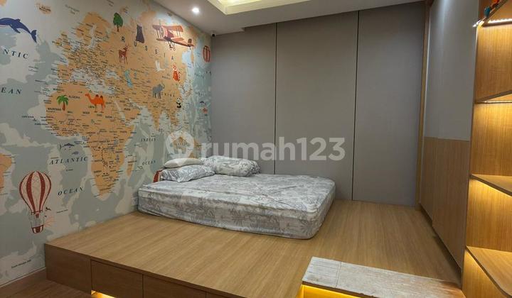 Termurah Rumah Pik 8X25 2,5Lantai Furnish Mewah Posisi Bagus 2