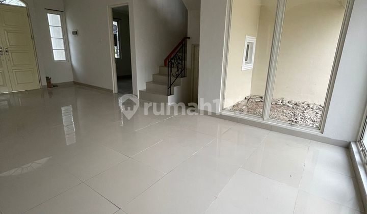 Rumah Oakwood 2 Lantai MNew Model Classic Bagus