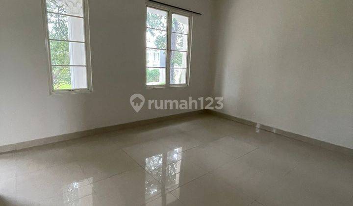 Rumah Oakwood 2 Lantai MNew Model Classic Bagus