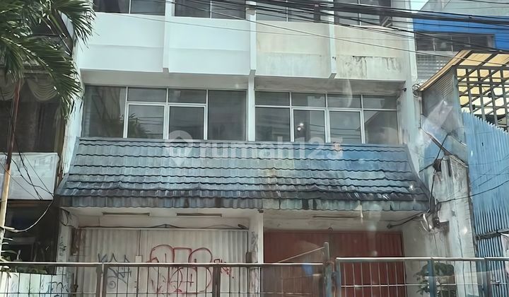 Fast Sale Fatmawati Shop House, South Jakarta 1