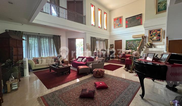 dijual Rumah Cantik Bernuansa Resort Halaman luas ampera jakarta selatan