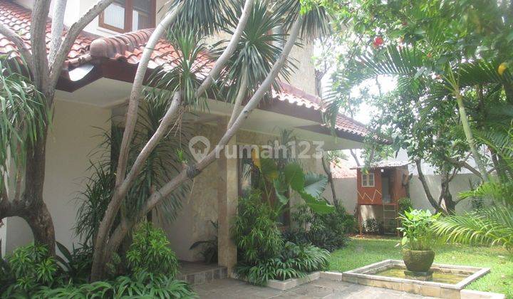 Rumah Asri Furnished Lingkungan Strategis Kemang Timur 1