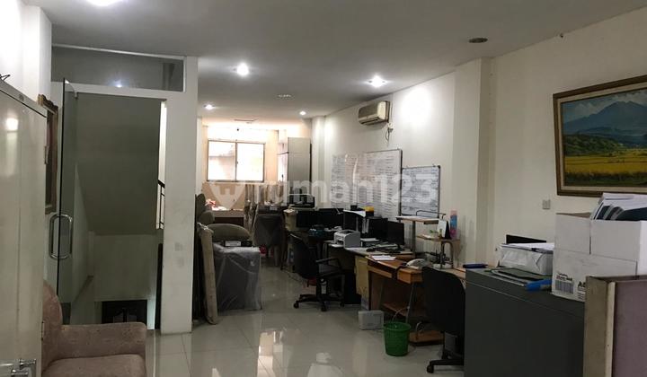 Ready-to-use 3.5-story Commercial Shophouse in Cideng, Central Jakarta