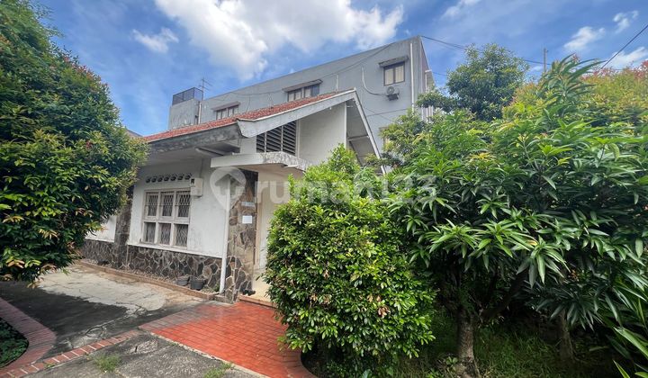 For Sale: Huk Cilandak Barat House in Financial Complex Near JORR Toll Gate