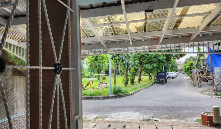 Disewakan Cepat Rumah Rapi 1,5 Lantai Di Metland Menteng 1