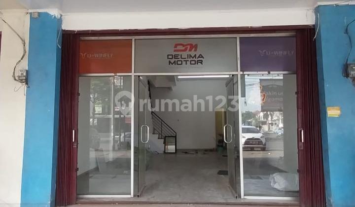 Strategic 2½ Floor Shop House on Boulevard Harapan Indah