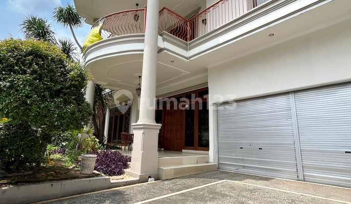 Rumah 2 Lantai di Tebet, Jakarta Selatan