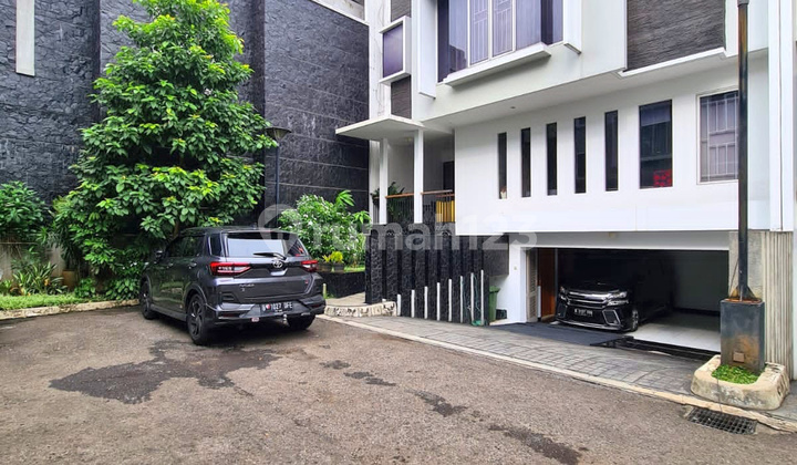 Brawijaya Townhouse Kebayoran Baru Premium Location