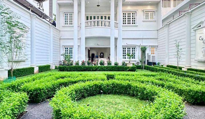  Rumah American Classic  Bagus di Menteng, Menteng 2