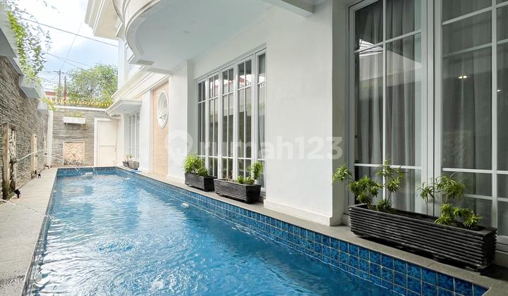 Rumah 2 lantai di Tebet, Jakarta Selatan