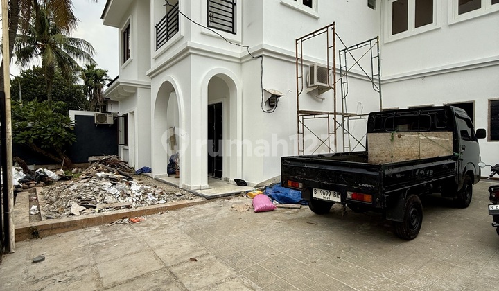 Rumah Bagus Di Kemang Siap Huni SHM 2