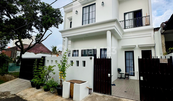 FOR SALE Rumah 2 Lantai di CINERE DEPAN CINERE MALL