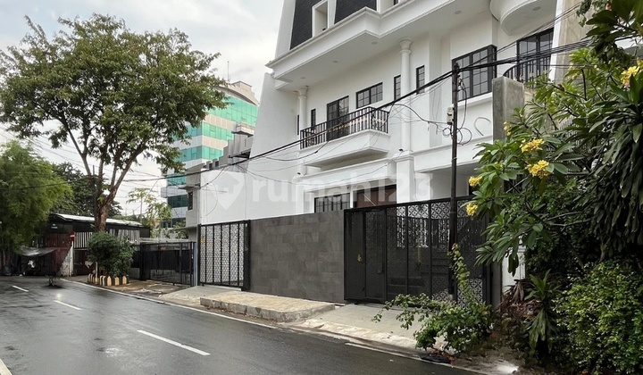 Rumah Baru Di Tomang Slipi Jakarta Barat American Classic 2