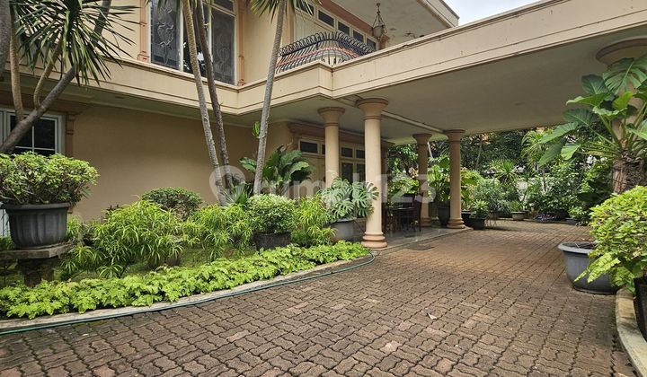 Rumah Bagus Di Kebayoran Baru Dalam Komplek Dekat Scbd
