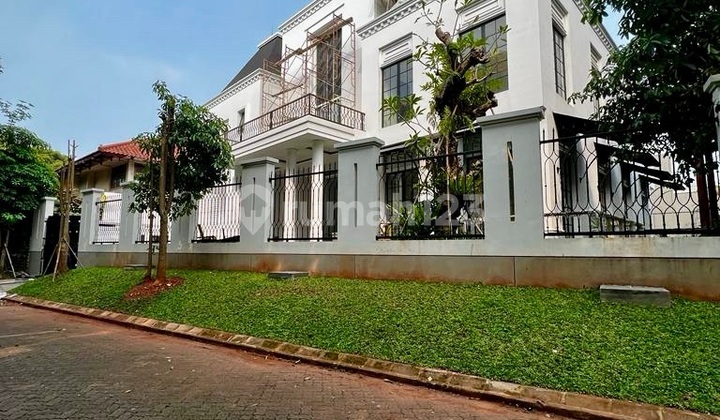 Rumah Baru Di Pondok Indah Design American Classic 