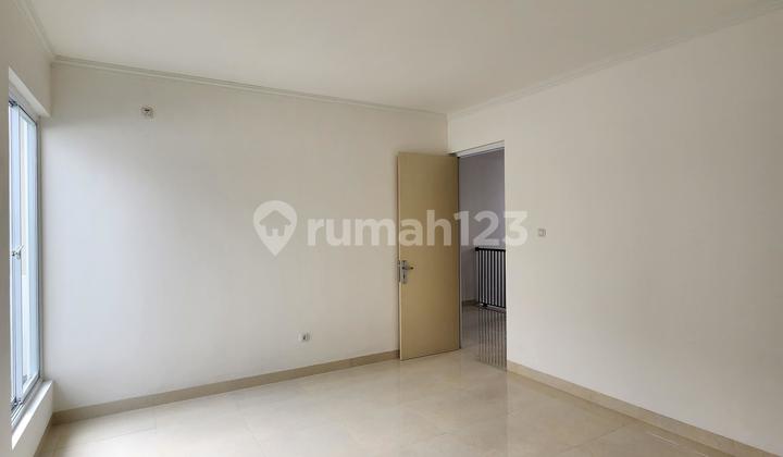 Rumah 2 Lantai di Pondok Indah, Jakarta Selatan 2