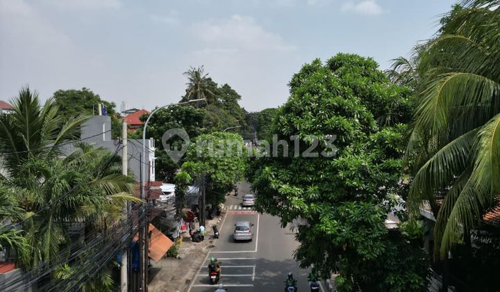 Good House in Duren Tiga Raya Commercial Area with SHM 2