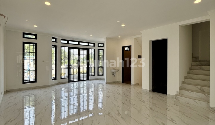 JUAL RUMAH DI ANDARA TOWNHOUSE. ADA 2 UNIT. Dekat Toll Andara-Antasari. 2