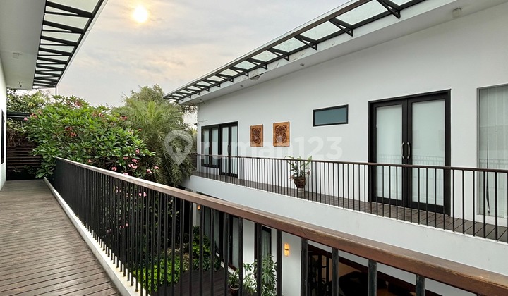 2-story house in Kemang, South Jakarta