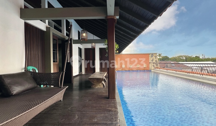 Rumah 2 lantai di Permata Hijau, Jakarta Selatan